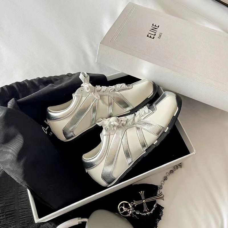 Zhao Ruth has the same leather German training shoes for women's 2025 spring and autumn fashion leisure sports square-headed zebra shoes retro