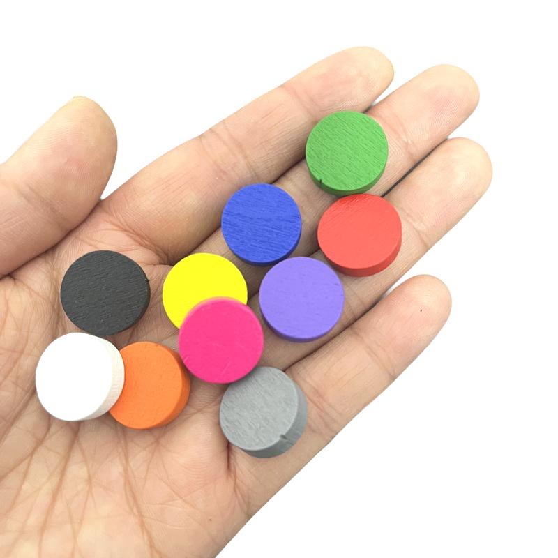 50 Stück 15 mm 5 mm Dicke 12 Farben Holzspielmarken Kreis Scheibe Plättchen Chips Puzzleteile Schachfiguren Für Brettspielzubehör