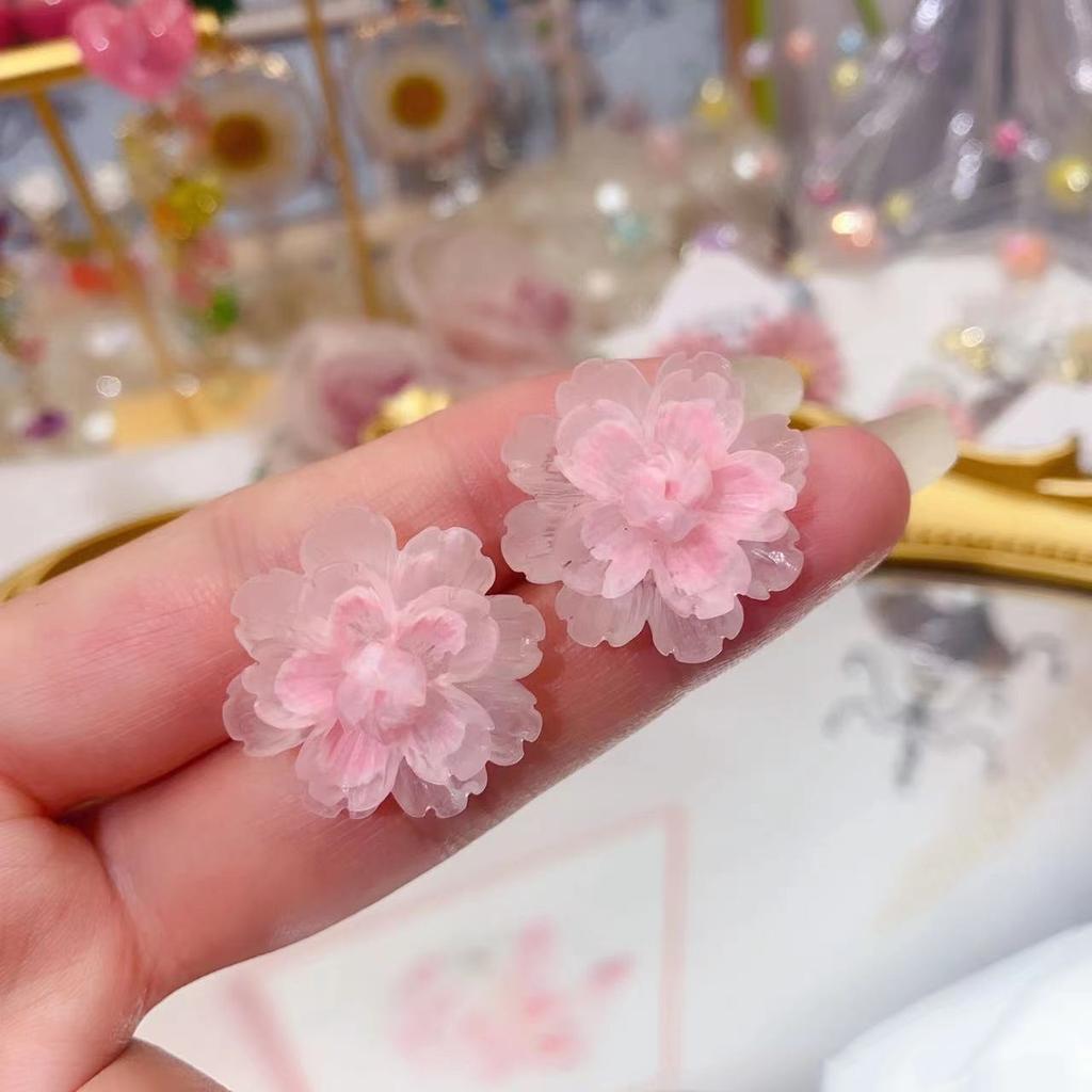 Big White Camellia Flower Stud Earring for Female Simple Sweet Acrylic Resin Ear Jewelry Wedding Best Friend Christmas Gift