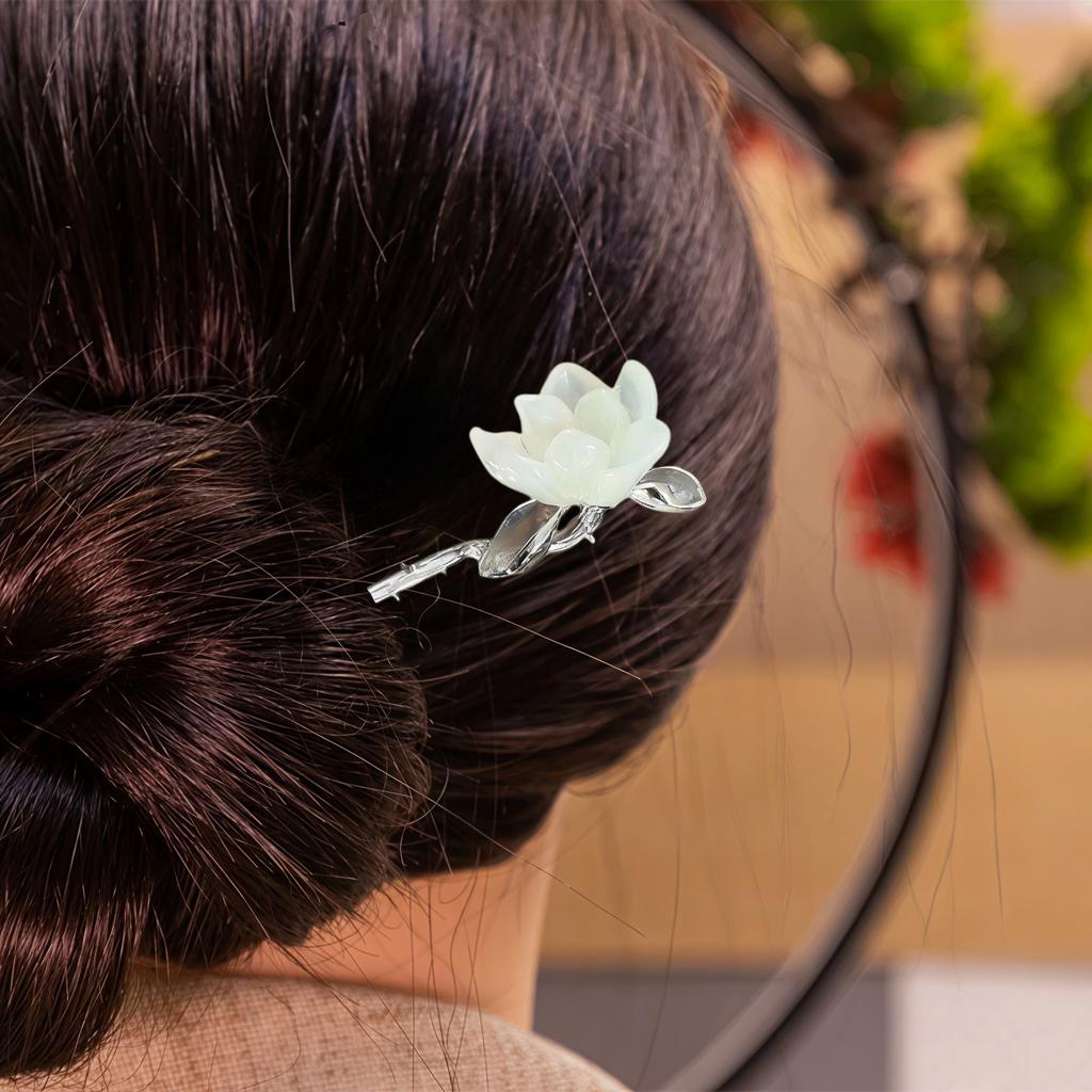 Vintage Chinese Style Hair Sticks Pins for Women Flower Metal Hairpins For Updos Elegant Hair Accessories For Bun Hairstyle