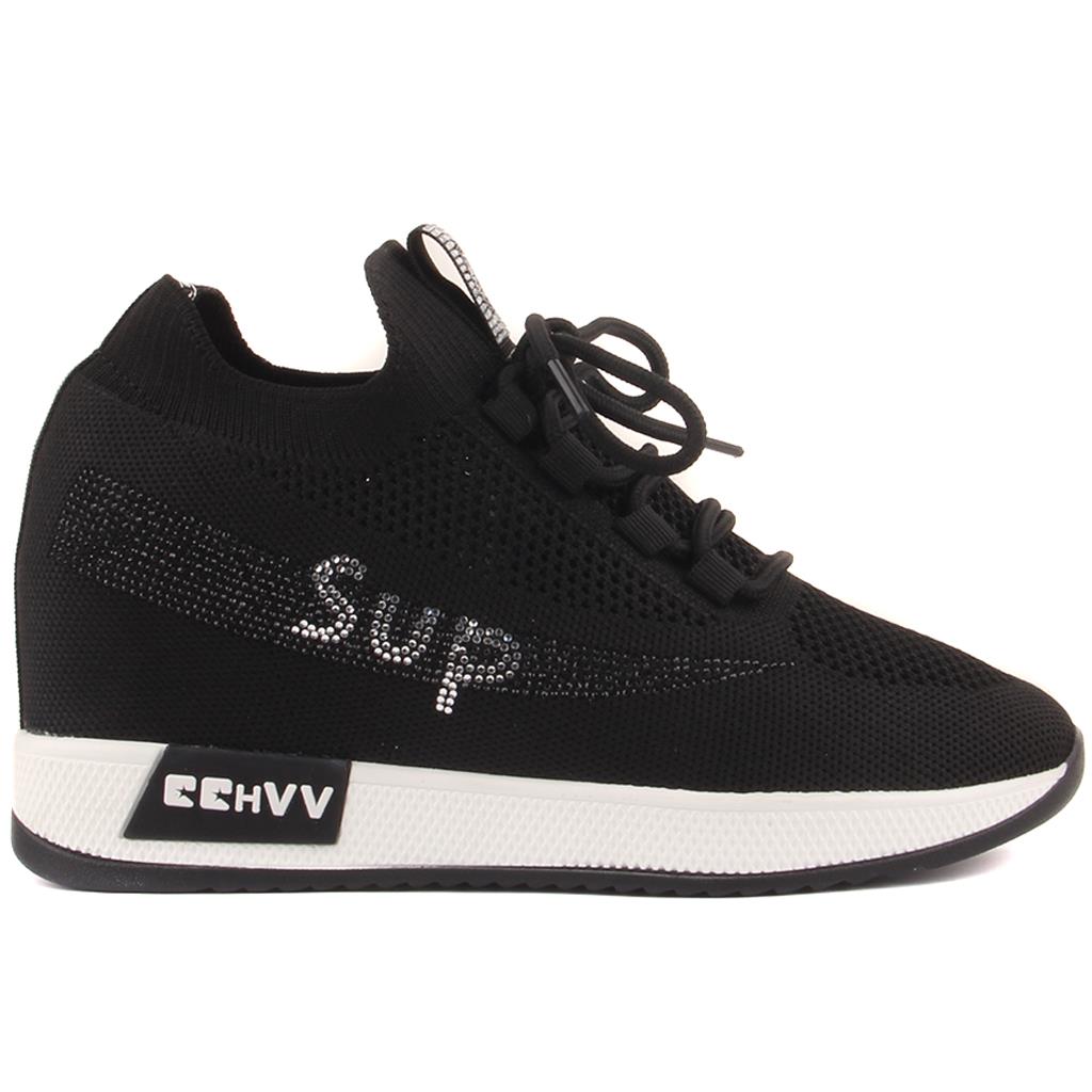 

Guja - женские черные кроссовки на шнуровке