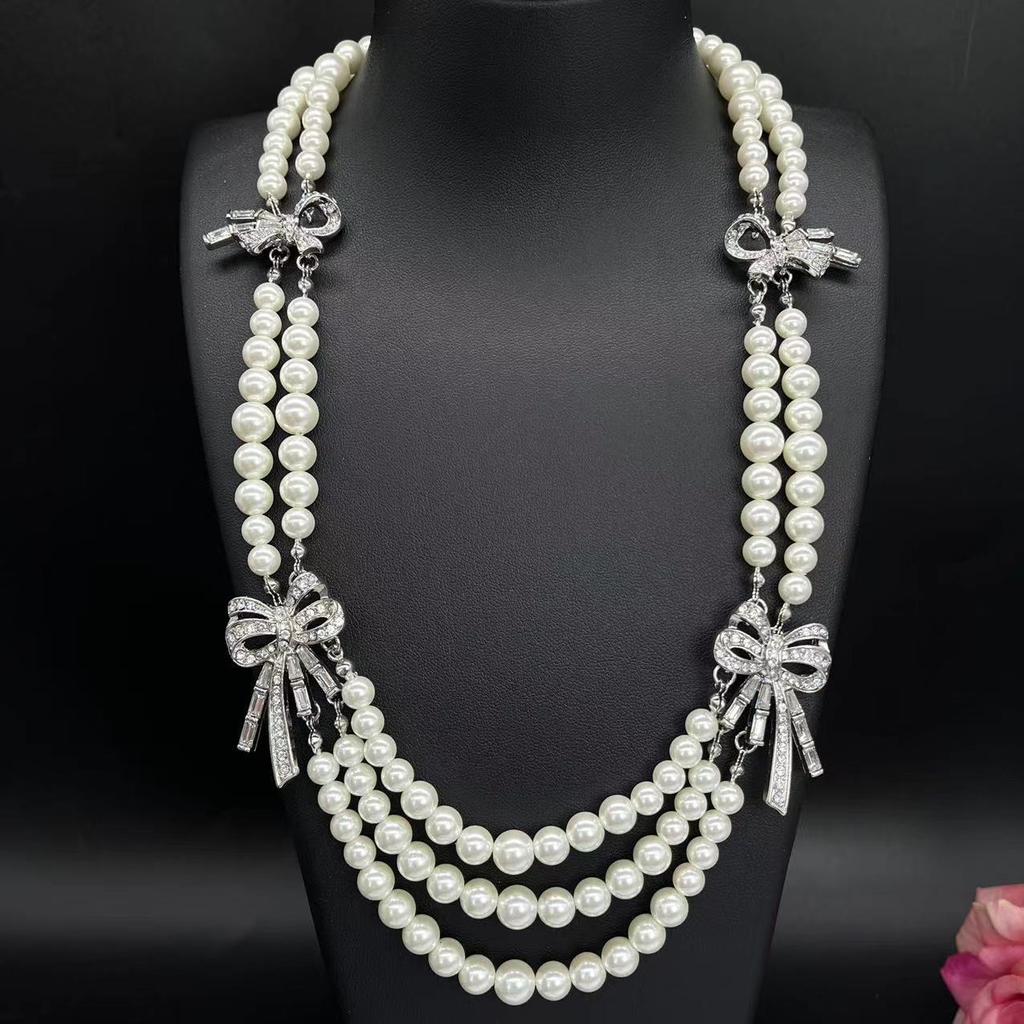 Medieval vintage vintage bow pearl necklace court style niche temperament multi-layer chain collarbone chain necklace