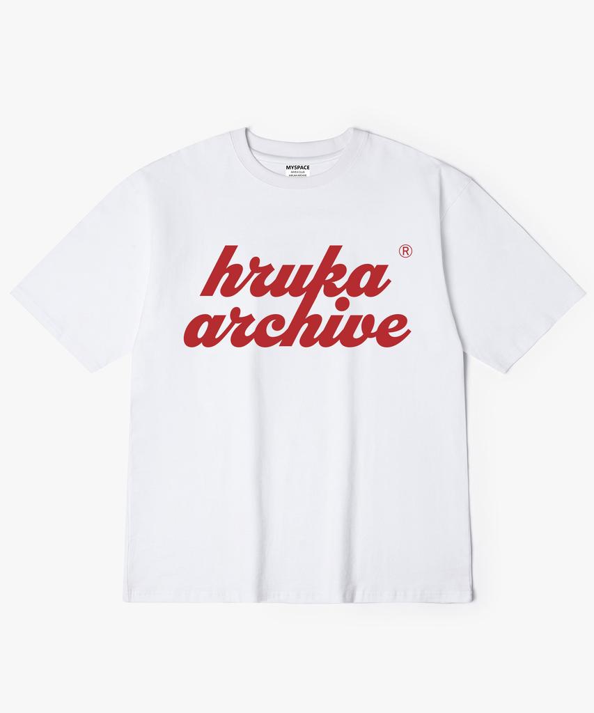 Hilukaakaibeu Overlap Red Logo Short Sleeve T-Shirt