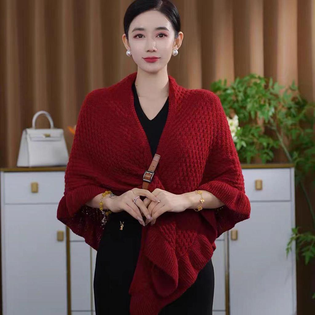 Chic Korean-Style Knitted Wool Cape with Leather Buckle - Women's Versatile and Warm Shawl