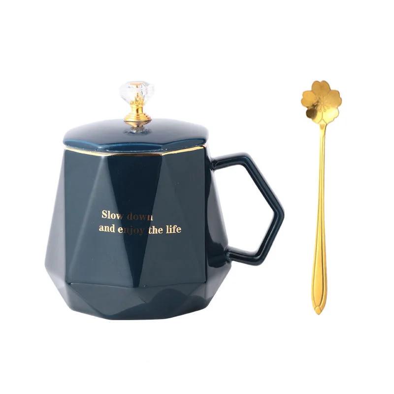 420 ml cană nouă coroană cu capac lingură cești de cafea ceașcă de Crăciun ceașcă pentru ceai căni originale Livrare gratuită Ceramica și ceramică Călătorii