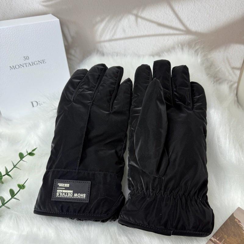 Men's Winter Touchscreen Cycling Gloves - Velvet-Lined, Thick, Warm, Windproof, and Comfortable for Outdoor Sports.