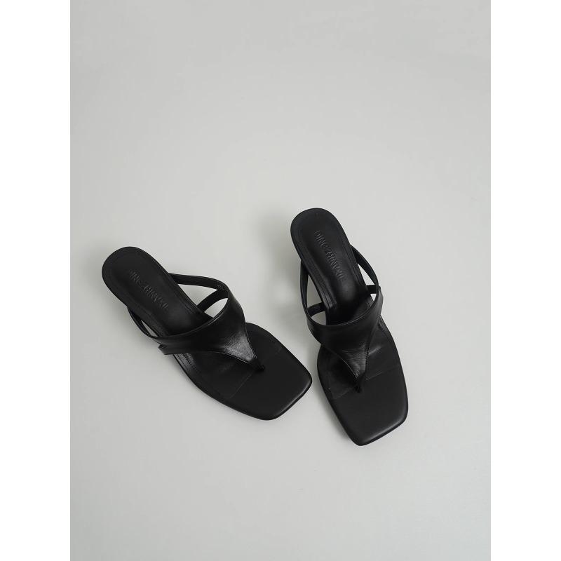 

Fashion Square Toe Thin Kitten Heel French Niche Designer New Versatile Flip-flops 35