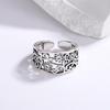 Vintage Silver-Plated Floral Ring: Elegant Wide Band with Intricate Design