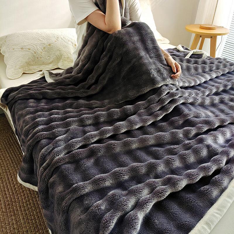 LISM Luxury Faux Rabbit Fur Throw Blanket