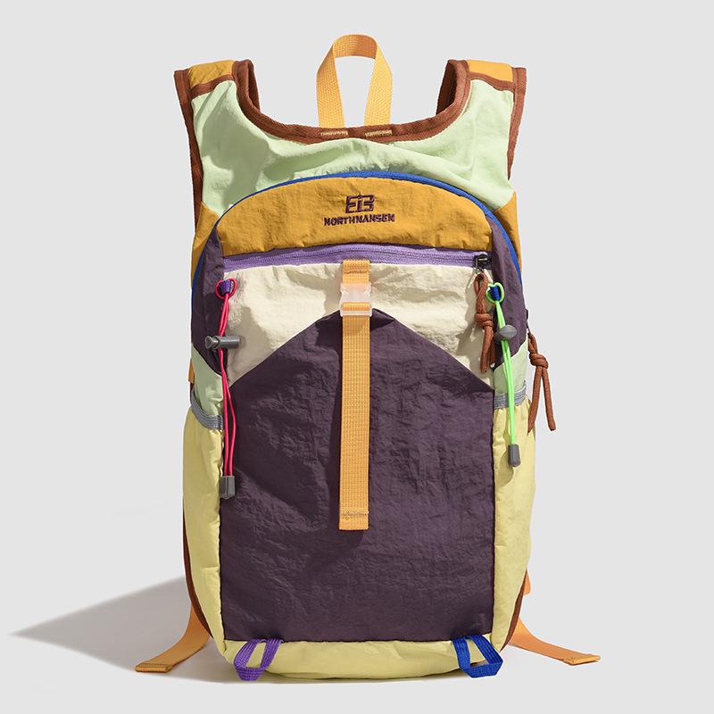 Unisex Trendy Casual Backpack for Travel and College 15L