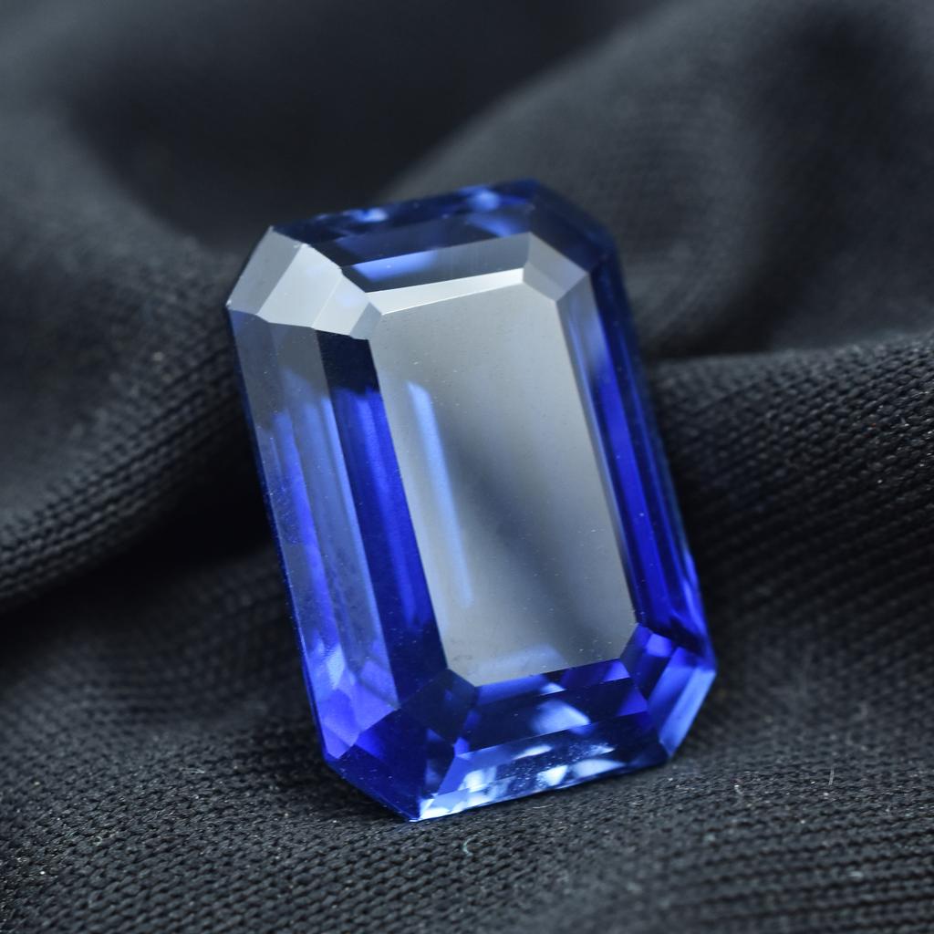 Natural Blue Tanzanite Loose Gemstone 17.20 Ct Emerald Cut for Jewelry Making and Gem Collections