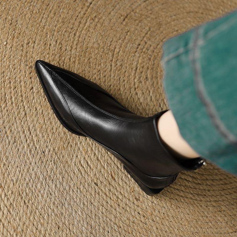 

Версія з овчини~ Французький темперамент гострий носок товстий каблук ззаду на шнурівці короткі чоботи жіночі осінньо-зимові нові універсальні тонкі чоботи еластичні s 37