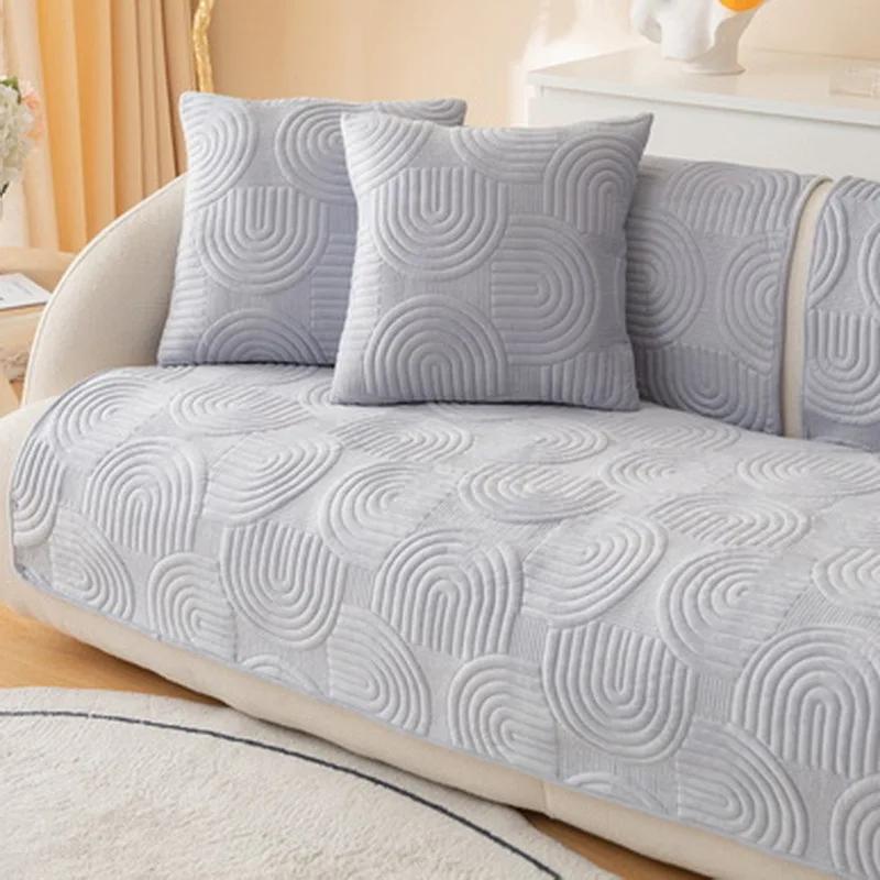 Thicken Velvet Sofa Covers Non Slip Sofa Mat Winter Warm Washable Couch Slipcovers for Living Room Solid Color Soft Sofa Towel Home Plush Sofa Towel