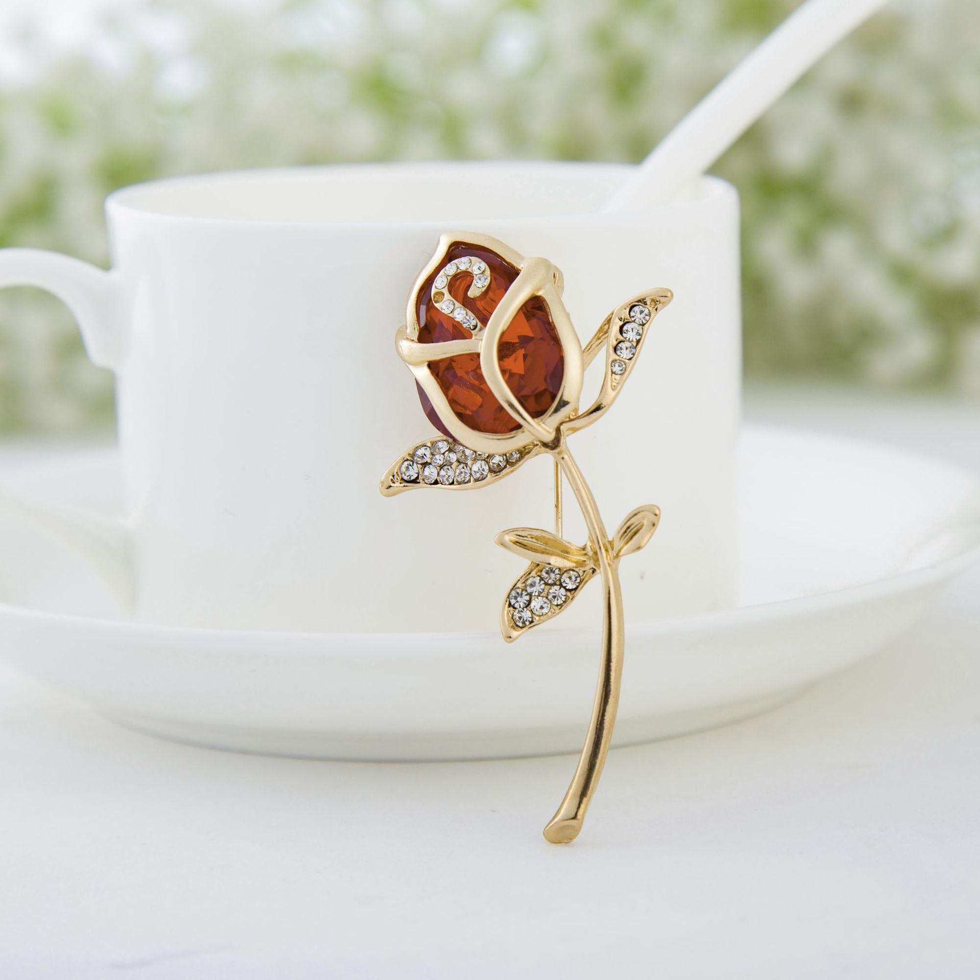 

Элегантная брошь-булавка в виде тюльпана из розового кристалла - Модный свадебный аксессуар для лацкана красный