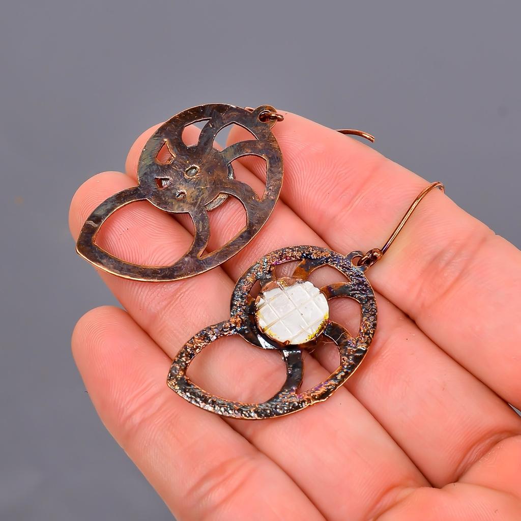 Round Mother Of Pearl Stone Copper Dangling Electroformed Sisters Gift Earrings V-108