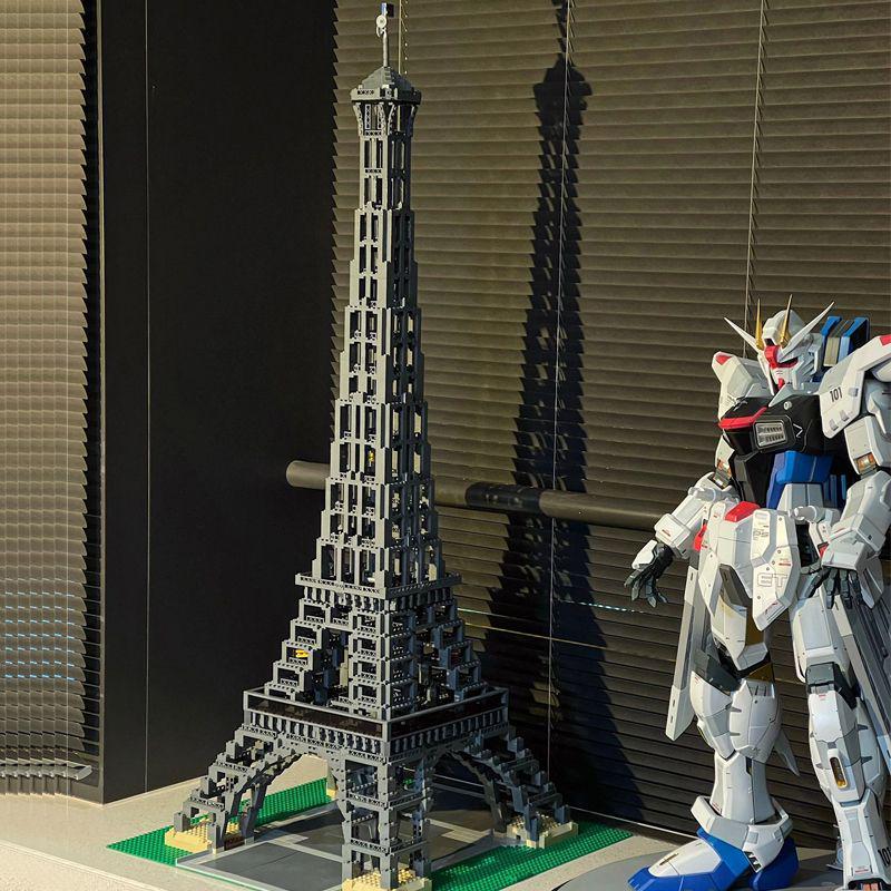 Eiffel Tower Architecture Model for Adults – High Difficulty Building Blocks Toy Compatible with Lego