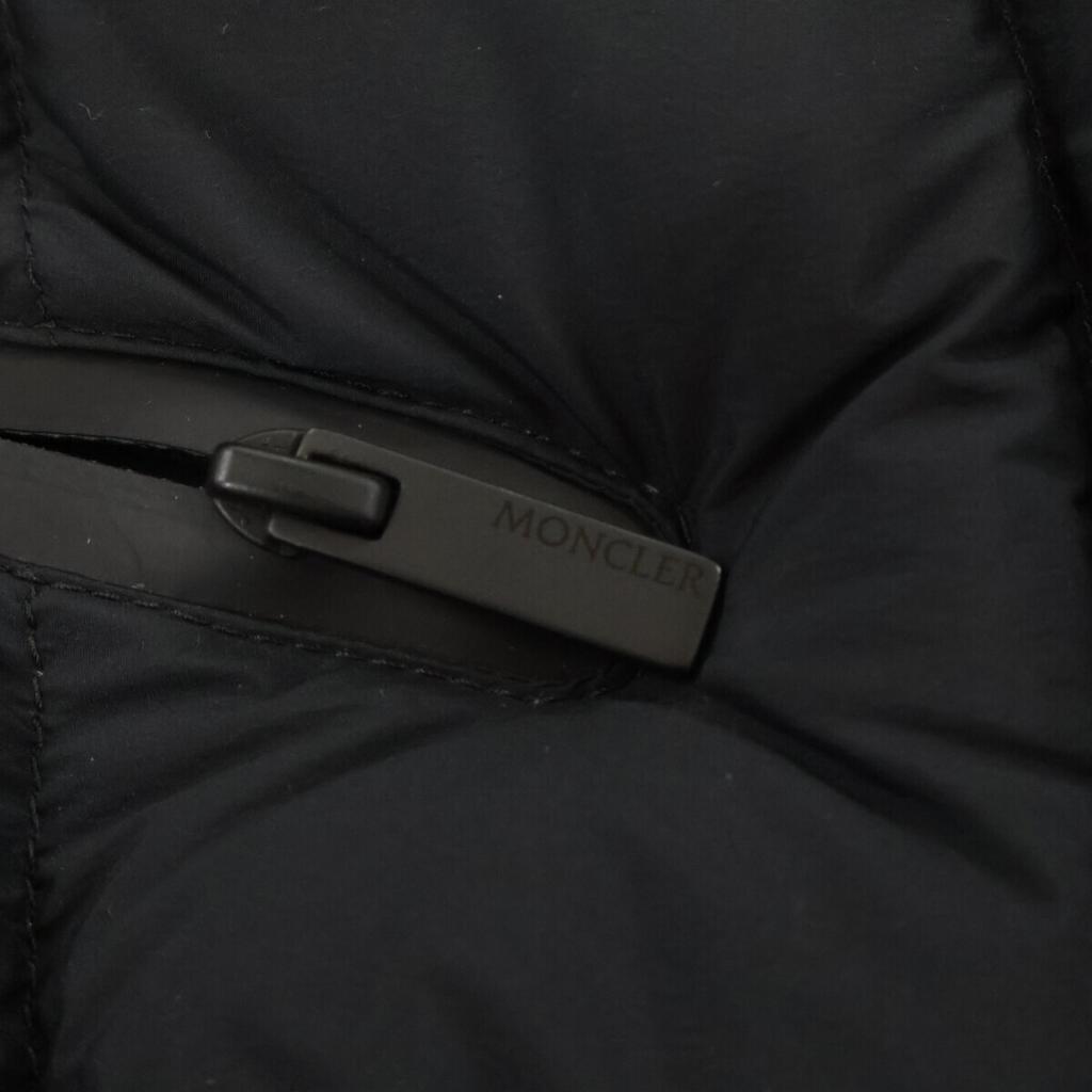MONCLER Beautiful HERBE down jacket Jacket 0 blackUsed