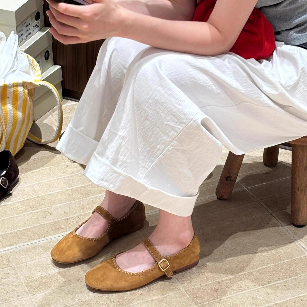Retro handmade shoes soft leather one-word buckle Mary Jane flat-soled single shoes women's new round head shallow mouth soft-soled ballet shoes