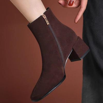 Mode 2024 Automne Hiver Bottes Femme Bout Carré Talon Carré Chaussures Femme pour Hiver Plateforme Plus Velours Bout Pointu Talon Bloc Carré