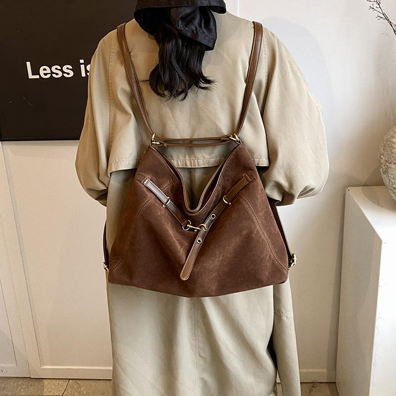 Large Capacity Underarm Bag Women's Commuter Tote Bag New Niche High-end Shoulder Bag Fashion Backpack