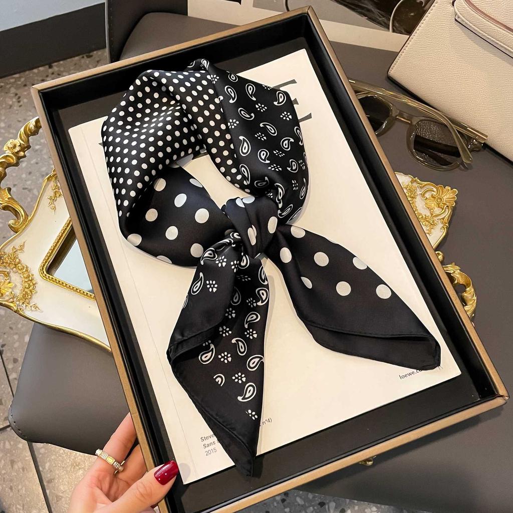 Luxury Imitation Silk Scarf Black And White Striped Head Wrap For Women Multifunction Silk Feeling Neckerchief