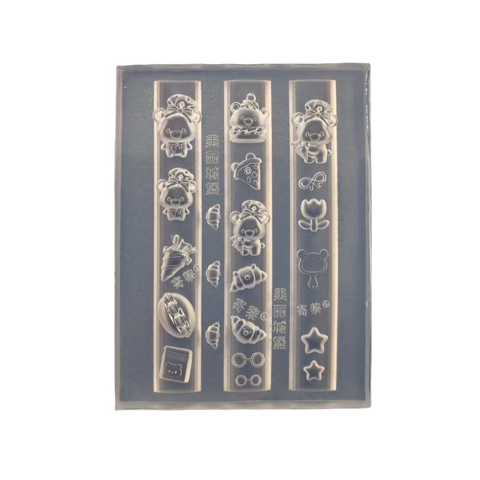 

3D Silicone Nail Mold Kitchen Cute Pet Bear Dog Cake Ice Cream Dessert Transparent Template Diy Design Nail Art Decoration