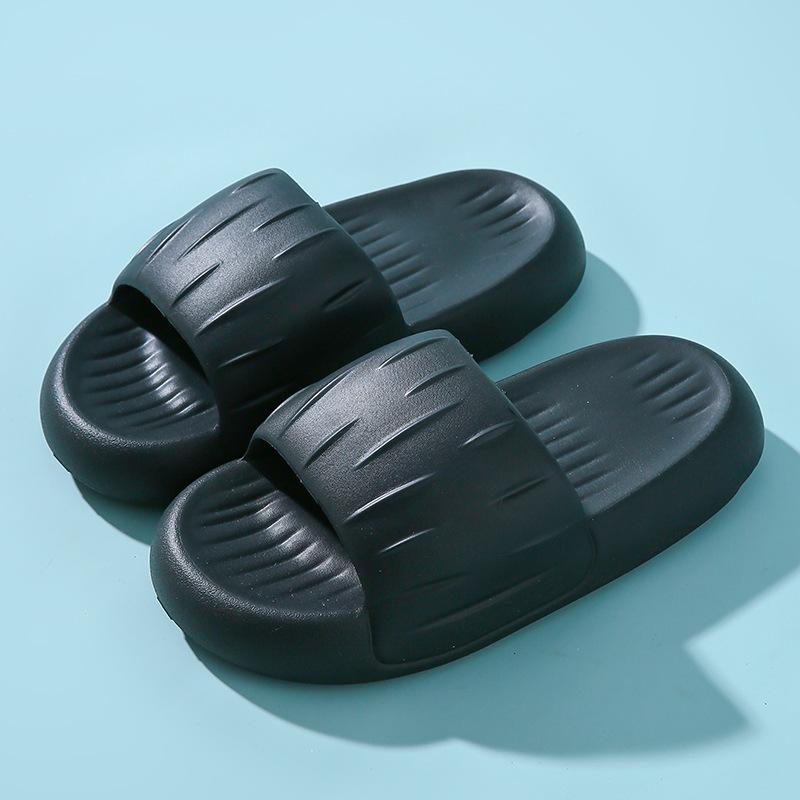 

Крутые тапочки мужские ванные домашние нескользящие летние домашние комнатные мультяшные женские 42-43