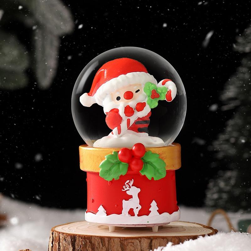 The new Christmas luminous crystal ball will send students and teachers creative gifts for Christmas, desktop decorations and ornaments.