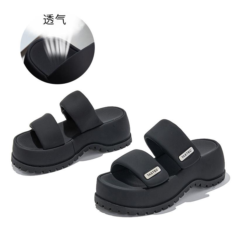Suction Film Bottom Outer Slippers Women's 2025 Summer New Fashion Thick Bottom Heightening Half Drag Retro Versatile Outdoor Sandals