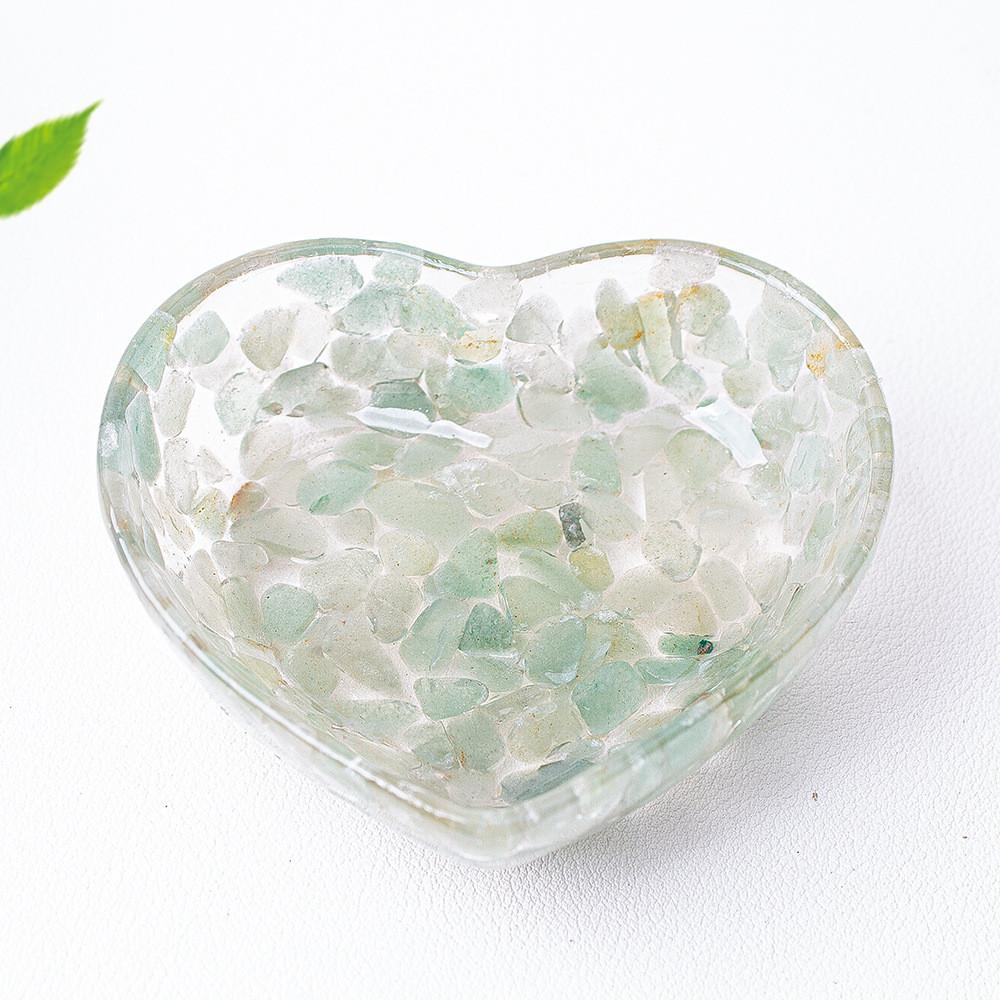 Piatto a Cuore in Resina con Riempimento di Cristallo Naturale per Arredamento Casa e Regalo