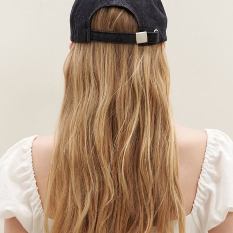 LIEBE MICH MONSTER Vintage Denim LMM Logo Baseballkappe_Schwarz