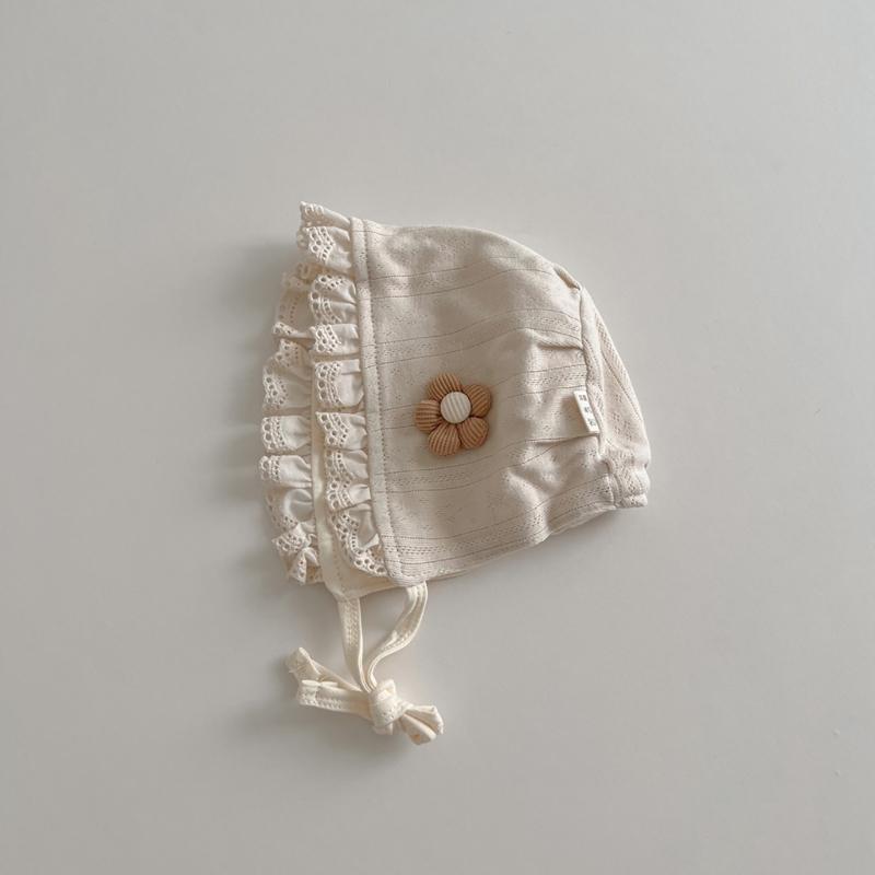 Baby Spetsmössa i Vintagestil med Blom-/Kaninmönster Stilfull Babyhatt med Justerbart Band Lämplig för Pojkar & Flickor