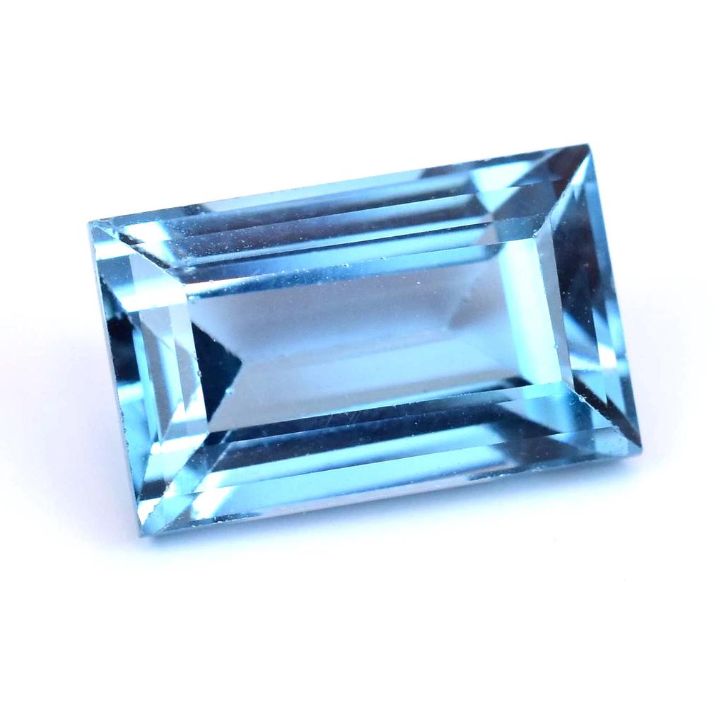 Natural Blue Aquamarine 8.85 Ct Princess Certified Flawless Loose Gemstone
