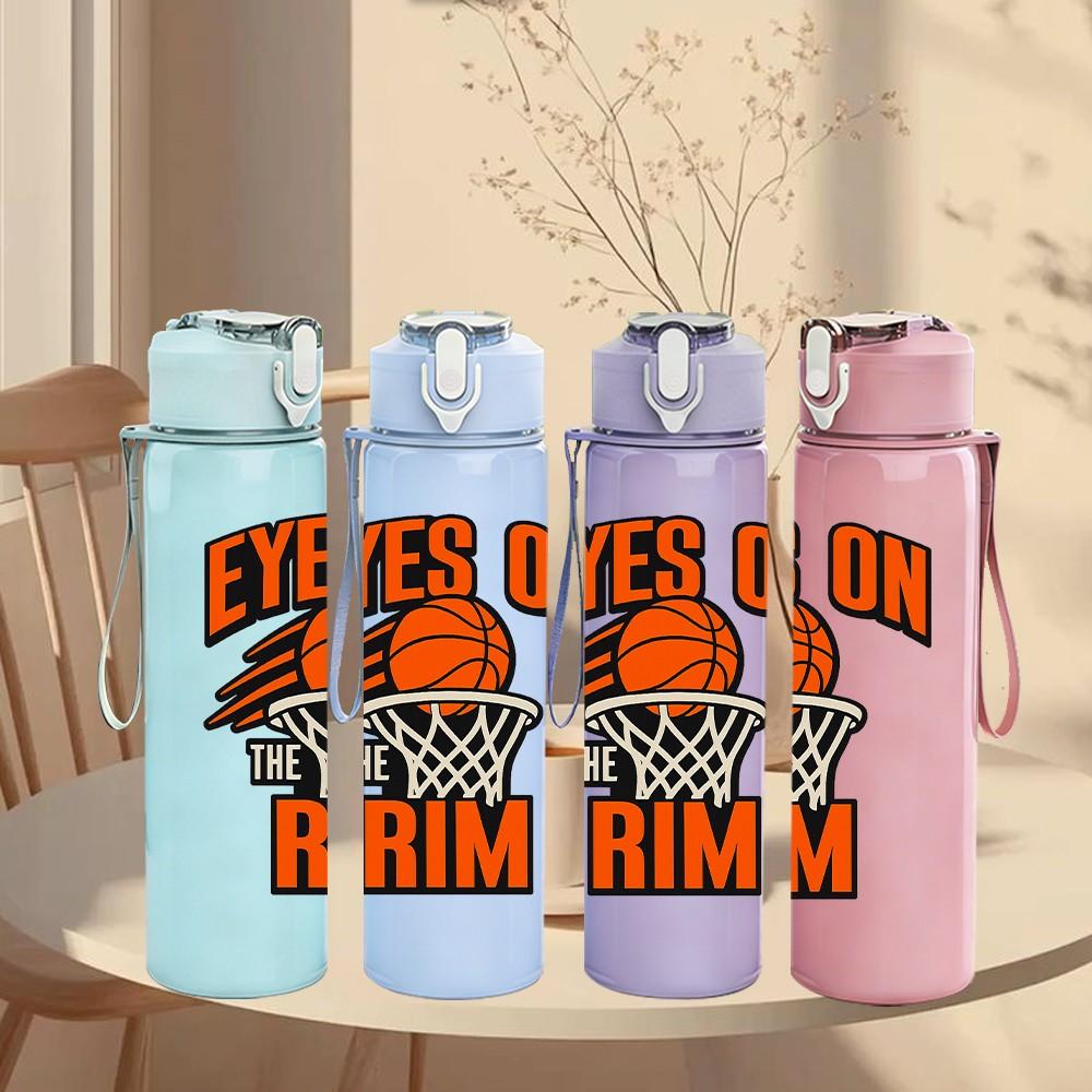 1PC Eyes On The Rim Basketball Theme Print 750ml Color Plastic Sports Water Bottle Leakproof Flip Straw Lid Suitable for Sports Office Home Use