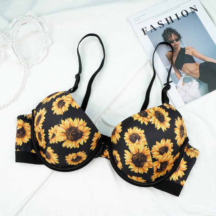 

Женское нижнее белье с принтом, маленькая грудь собирается, чтобы казаться большой, бесшовное, без косточек, для поддержки вторичной груди, сексуальный бюстгальтер, закрывающий грудь 90B