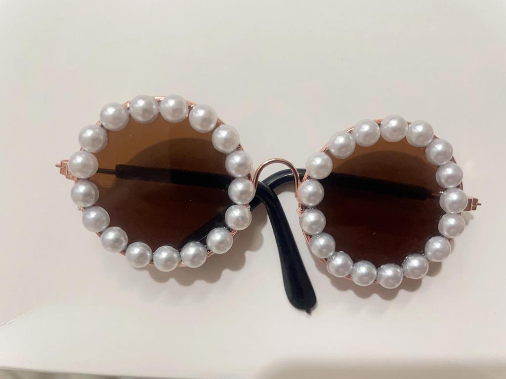 Haustierbrille: Kleine Sonnenbrillen für Katzen & Hunde, Haustierzubehör, Foto-Requisiten