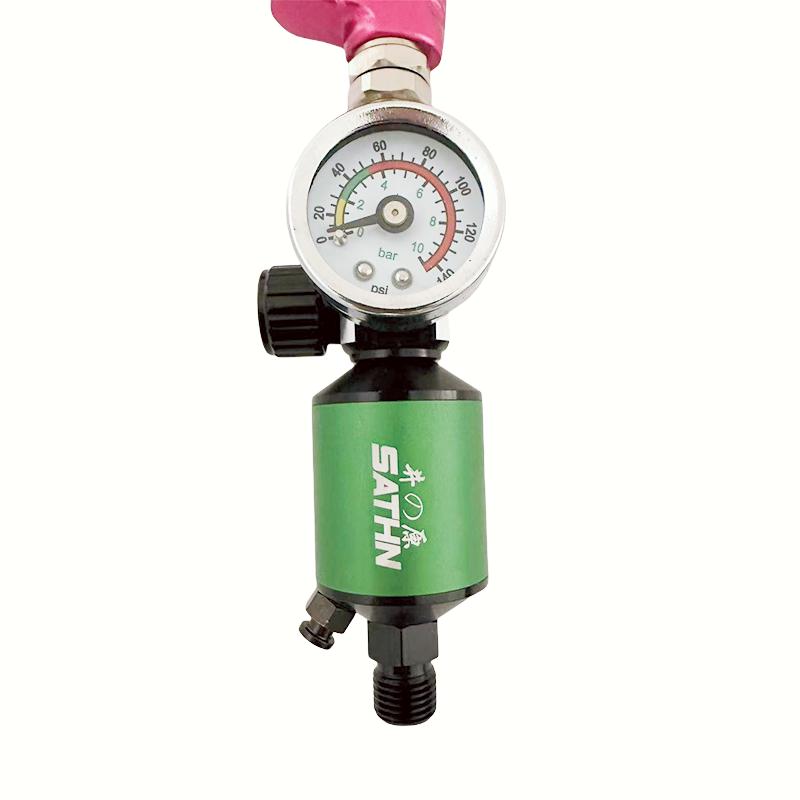 Universal Spray Gun Pressure Regulator and Stabilizer with Gauge