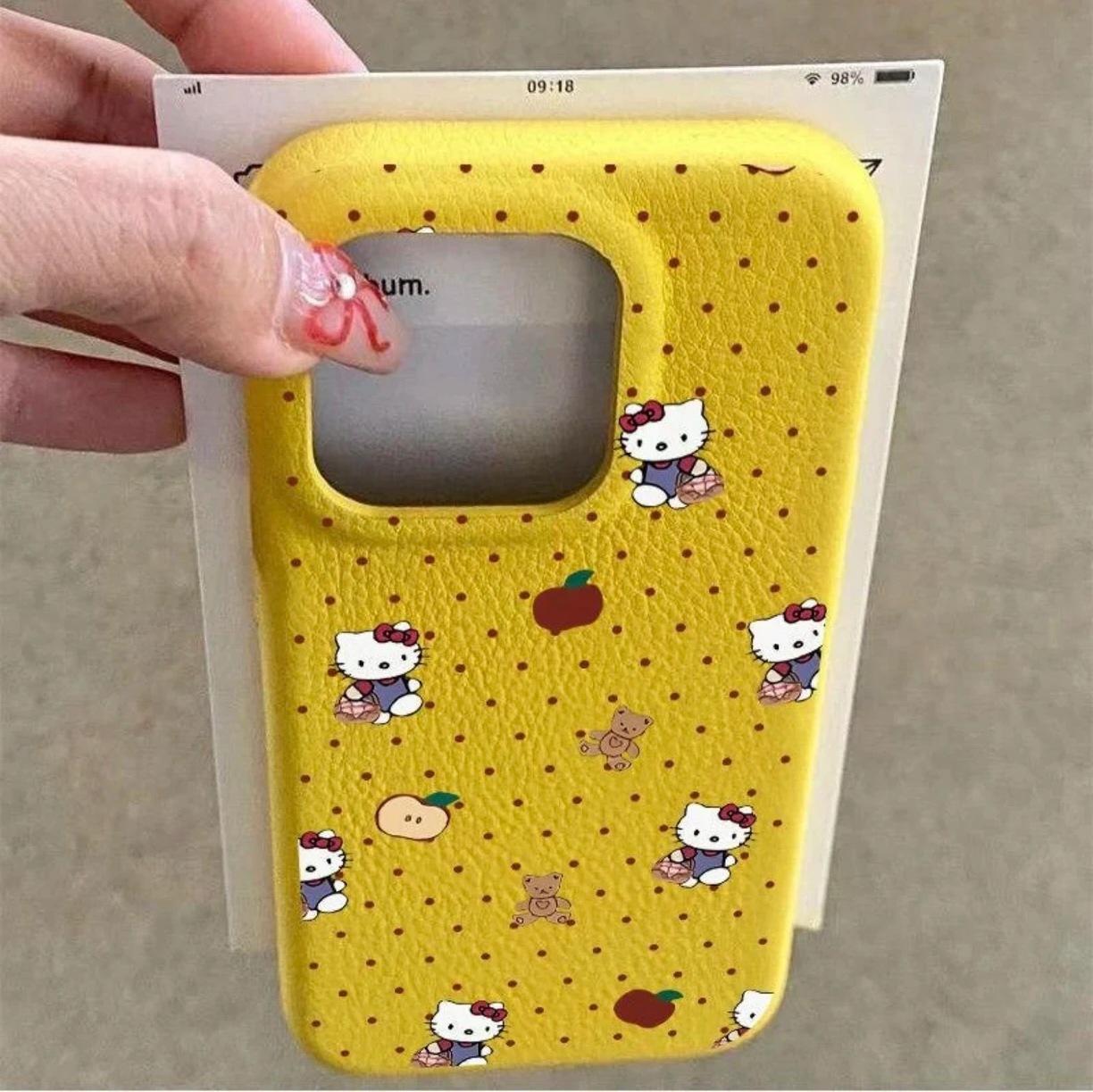 

Polka dot apple kt cat is suitable for Apple 17 mobile phone case 16promax anti-drop all-inclusive protective case. Apple 17