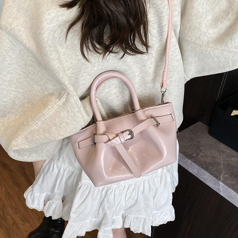 Hand Bag Women's New Bag Casual Shoulder Messenger Bag