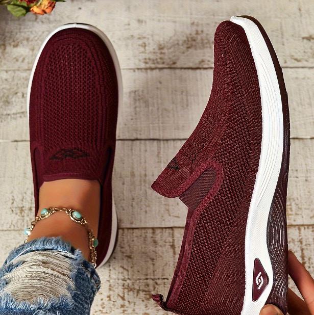 Women Breathable Knit Slip-On Sneakers Lightweight, Comfortable Walking Shoes All-Season Casual Outdoor Activities