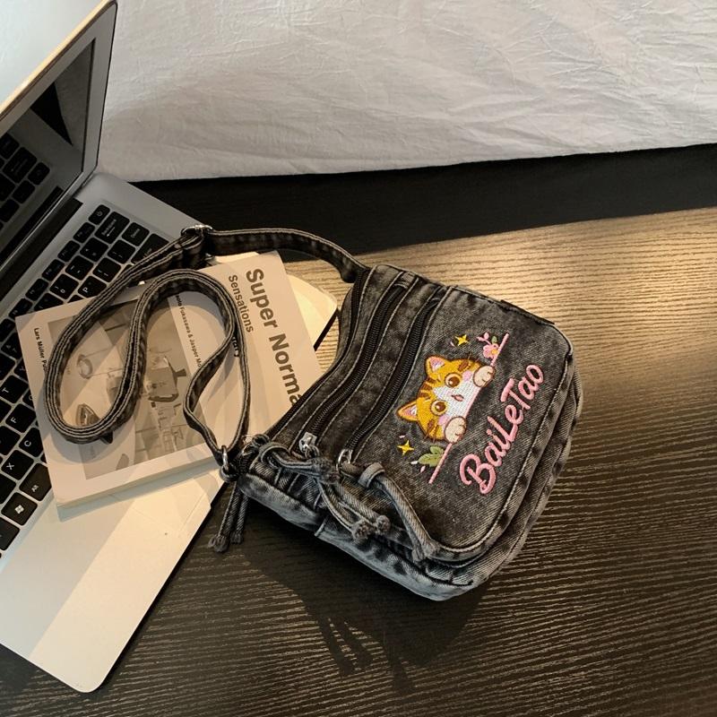 Koreanische Version Denim Crossbody-Tasche mit süßer Katzenstickerei – Verstellbarer Riemen, Kleine Sling-Tasche mit mehreren Taschen für Damen