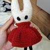Hollow Knight 2 Hornet Handgehäkelte Puppe Spielzeug Niedliche Strickfigur Anime Dekoration Sammlerstück Geschenk Schreibtischornamente