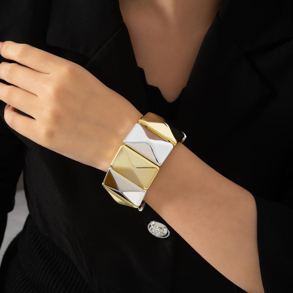 Personalized Square Gold And Silver Bracelet, Light Luxury And High-End Metal Style Simple Temperament Jewelry Women
