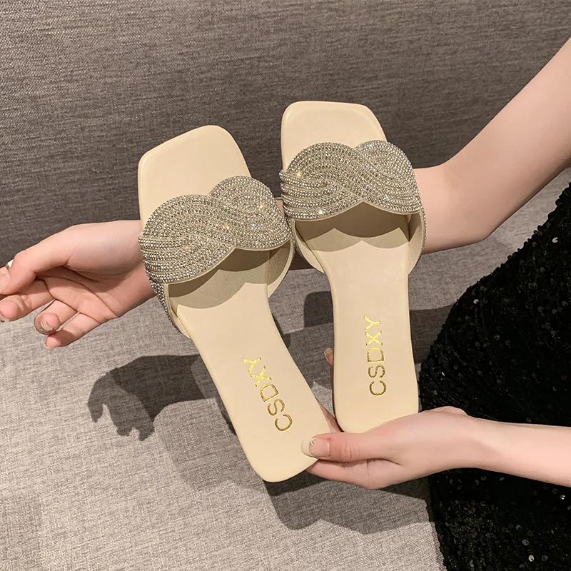 Fashion New Summer Flat Heel Rhinestone Ladies Shoes Women Fashion  Rhinestones Sandals High Quality Outdoor Beach Slides Slippers