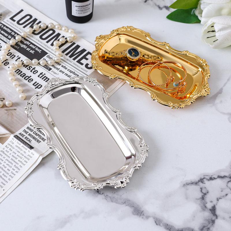 Vintage Embossed Metal Iron Tray Serving Platter Dessert Plate Jewelry Storage Organizer Snack Tray for Dining Table Decor