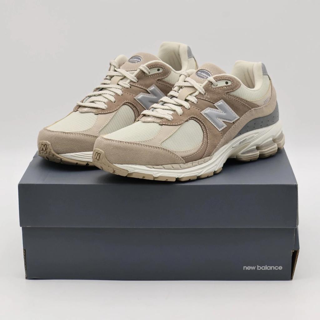 M2002RSI New Balance 2002R Beige