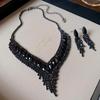 "High-End Luxury Drop Necklace and Earrings Set - European and American Niche Versatile Jewelry"