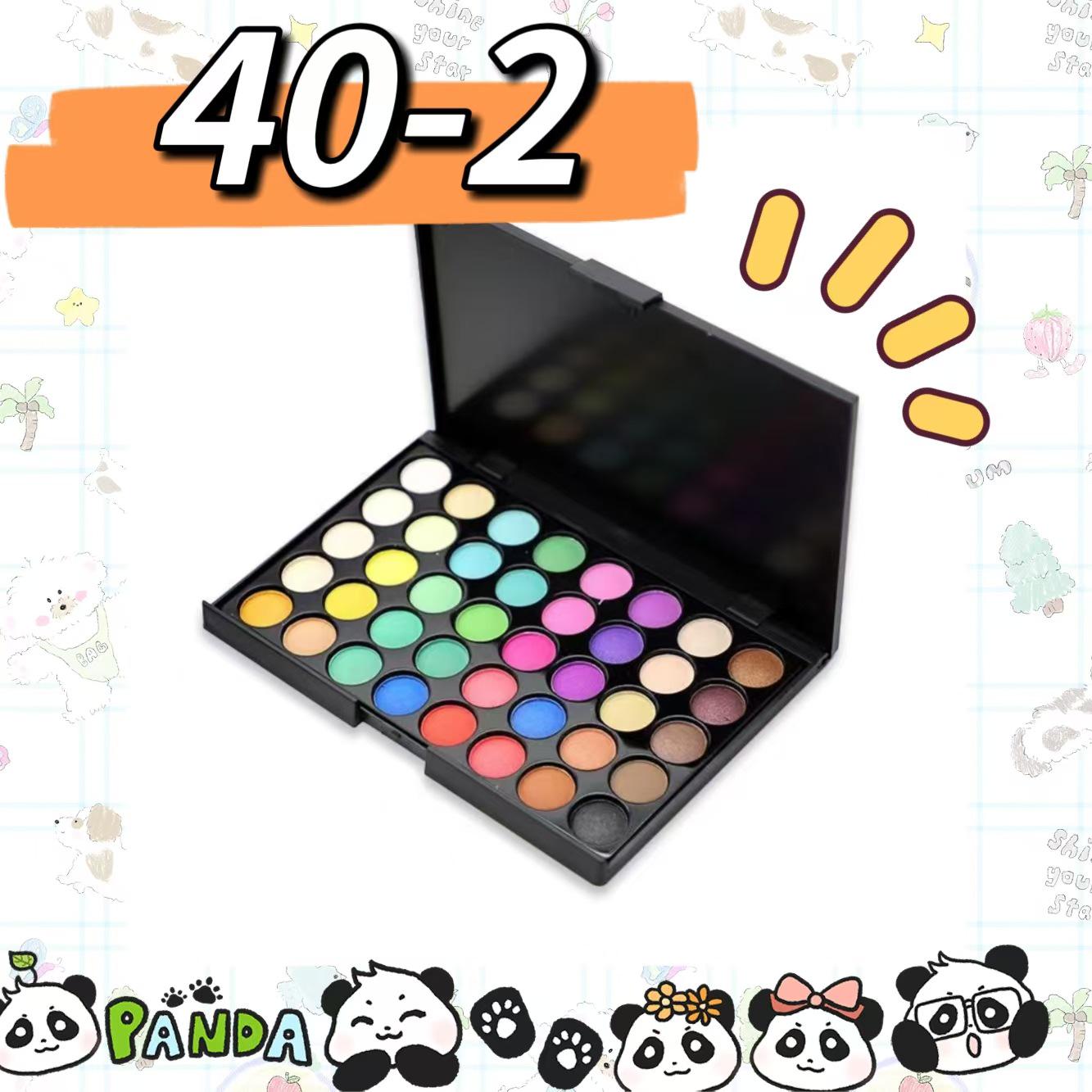 

Набор матовой праздничной косметики из 40 цветов: Сцена и Выступление Рождественская Коллекция