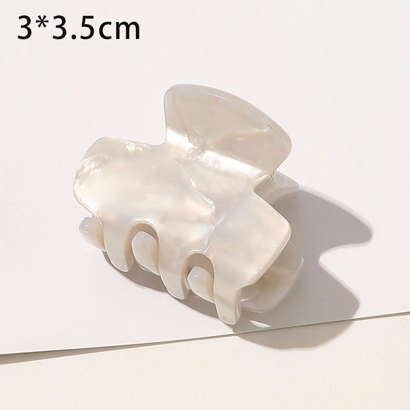 Sweet Small Mini Hair Claws Clip For Women Tortoiseshell Transparent Barrette Acrylic Geometric Hairpin Acetate Hair Accessories