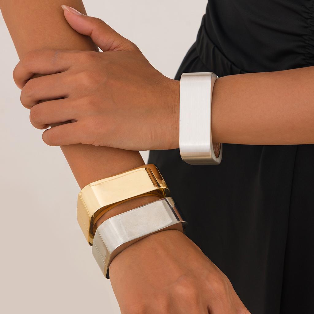Ingemark Punk Big Chunky Metal Wide Cuff Bangles for Women Fashion Statement Vintage Geometric Spring Bracelets Grunge Jewelry